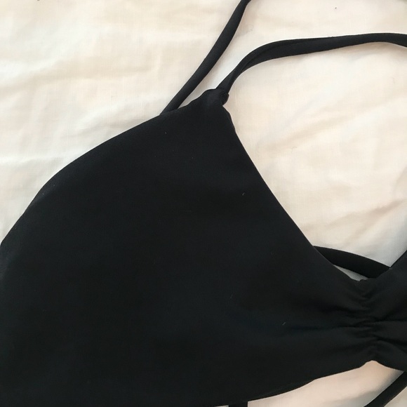 Black bikini top- L Space ? - Picture 2 of 5